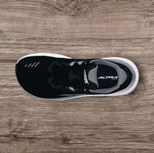 ALTRA Women's Paradigm 8 Cushioned Lightweight Running Shoe - Blk/Wht